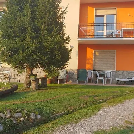 Ferienwohnung Haus Of Bellini Fino Del Monte Exterior foto