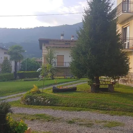 Ferienwohnung Haus Of Bellini Fino Del Monte Exterior foto